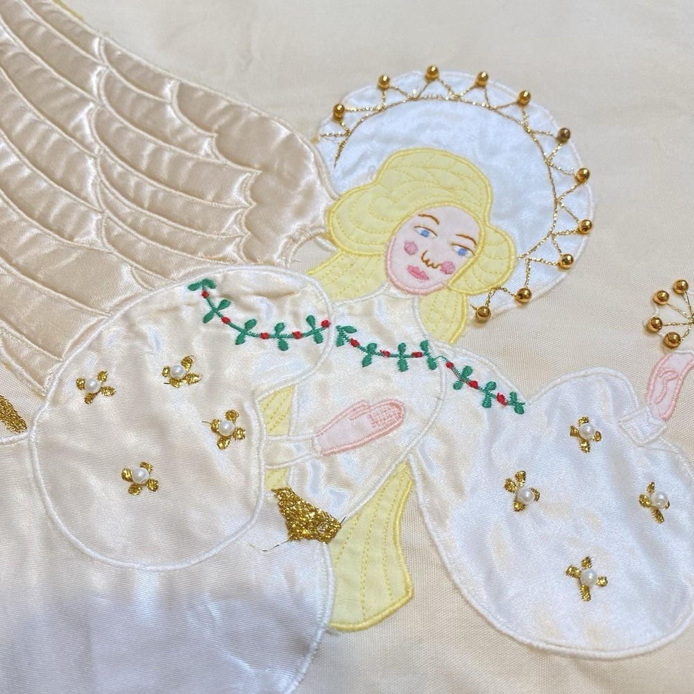 Chasuble Vestment Ivory Hand Sewn Hand Embroidered Angels - Picture 7 of 12